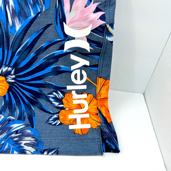 HURLEY XL HIBISCUS VOLLEY SWIM SHORTS,4 WAY STRETCH, WATER REPELLENT, WITH LINER - Picture 8 of 14